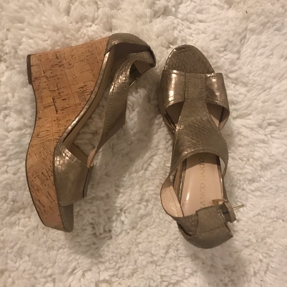 FRANCO SARTO SILVER SNAKESKIN WEDGES